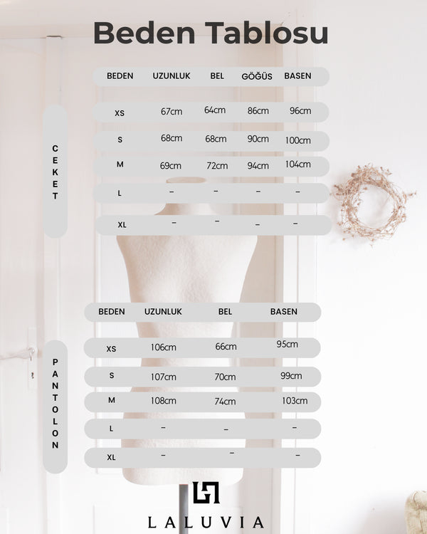 Ekru Pelerin Detaylı Ceket Pantolon Takım - 202604