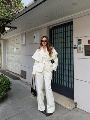 Ekru Pelerin Detaylı Ceket Pantolon Takım - 202604