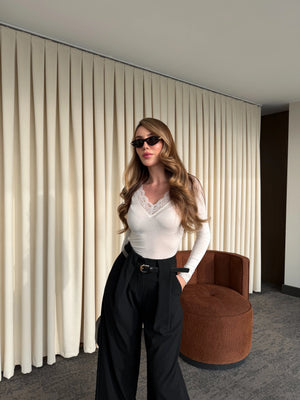 Siyah Kemerli Tasarım Pantolon - 251032