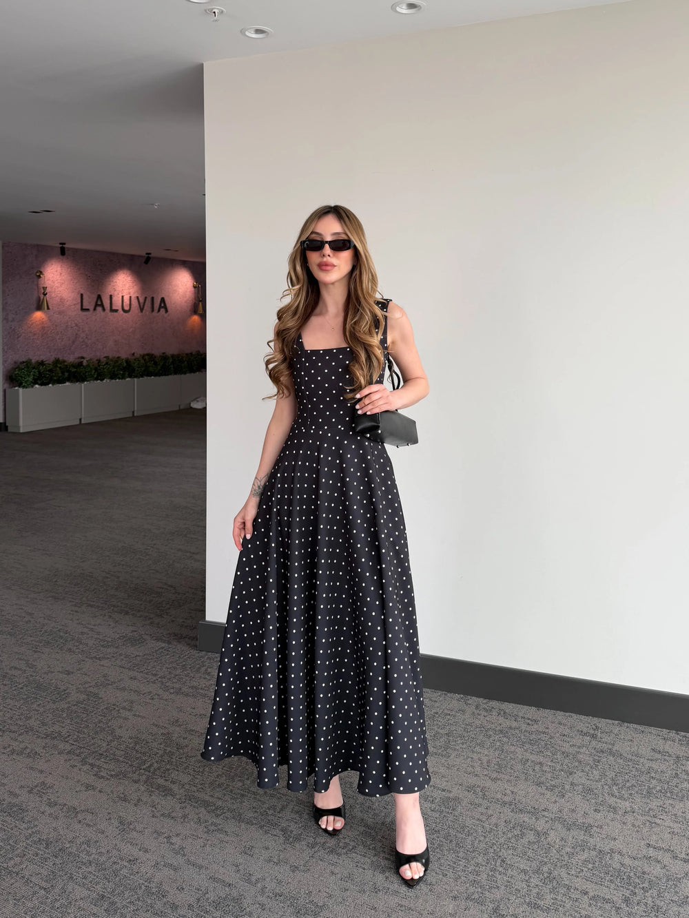 Siyah Puantiyeli Beli Fiyonklu Queen Elbise - 5107