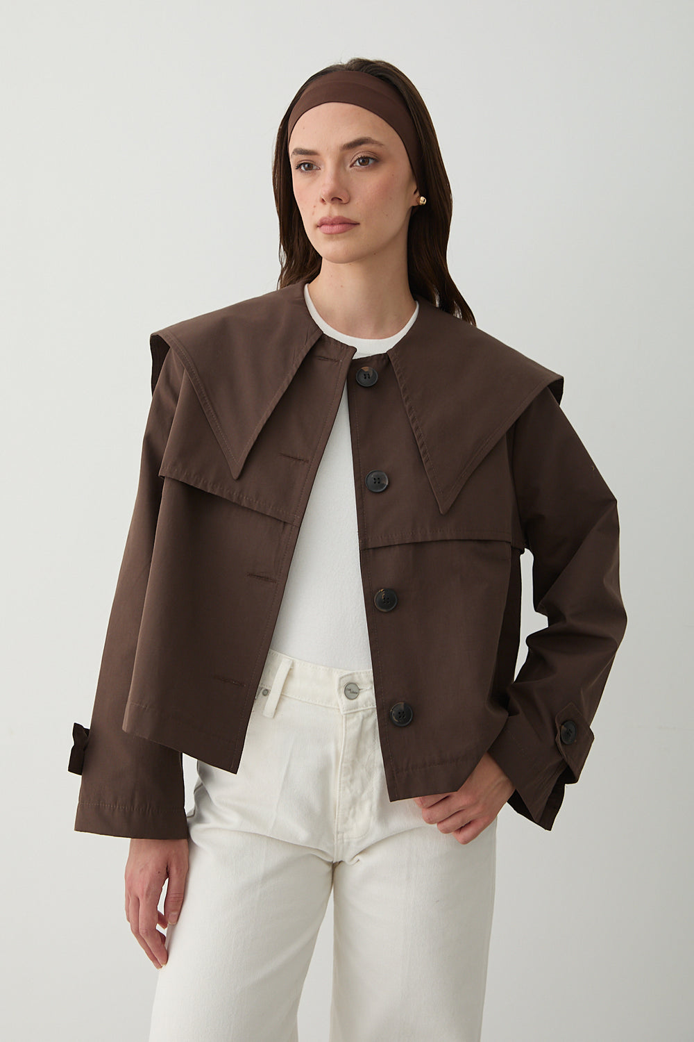 Kahverengi Sakura Geniş Yaka Kısa Trençkot - 7530