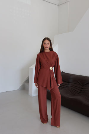 Kiremit Gold Broşlu Bluz Pantolon Takım