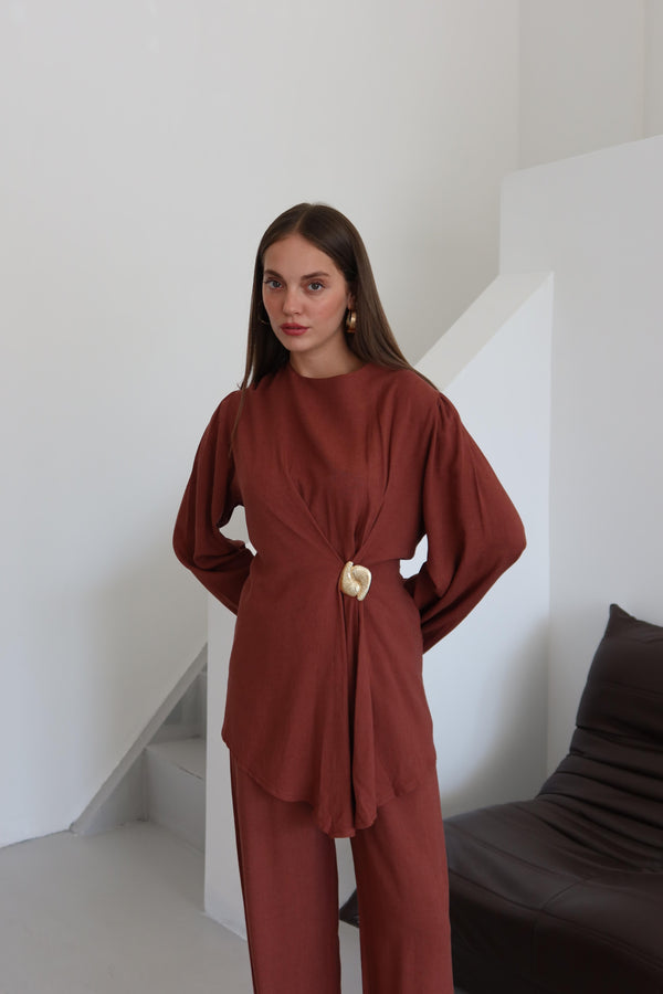 Kiremit Gold Broşlu Bluz Pantolon Takım