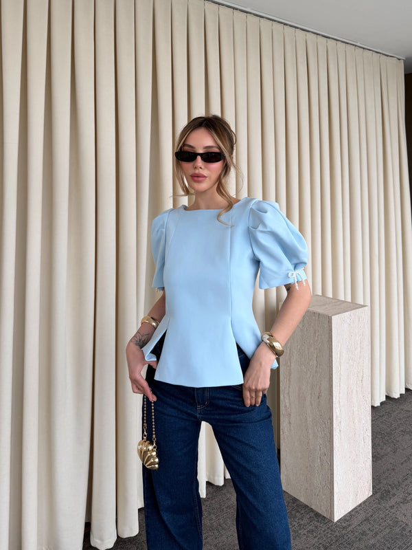 Mavi Kolu İnci Fiyonk Detaylı Bluz - 5001