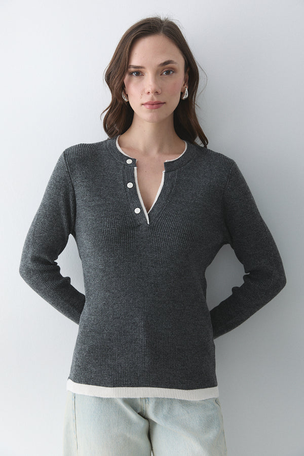 Antrasit - Krem 2 Patlı Düğmeli Kazak - 251023