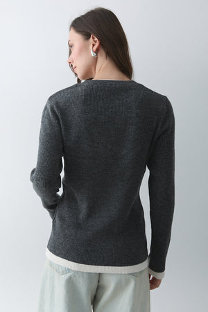 Antrasit - Krem 2 Patlı Düğmeli Kazak - 251023