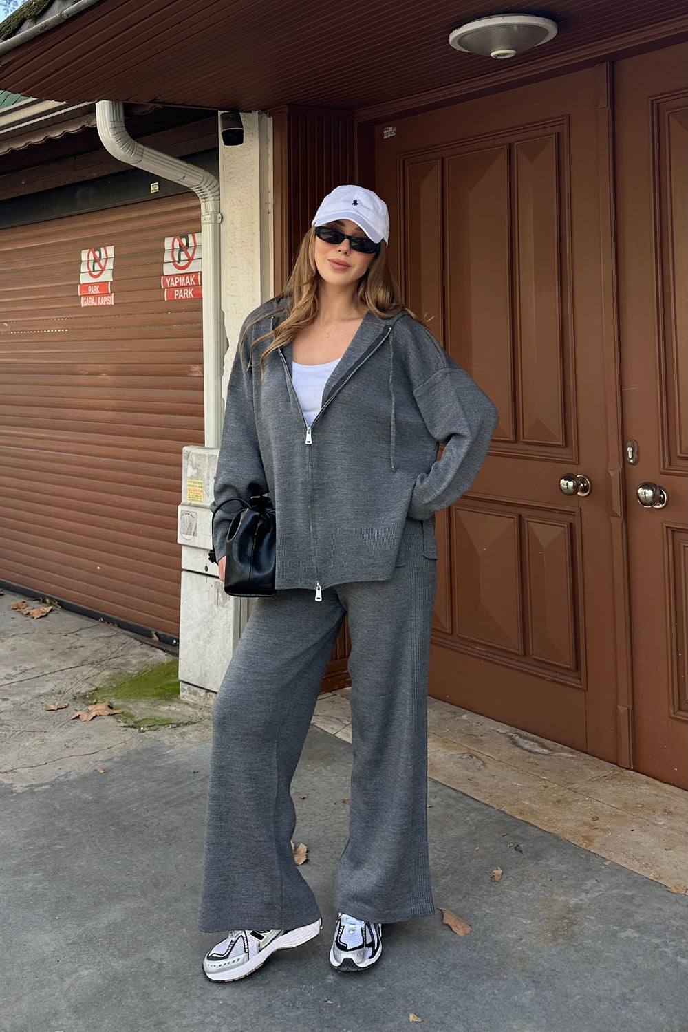 Antrasit Fermuarlı Kapüşonlu Triko Takım - 0511