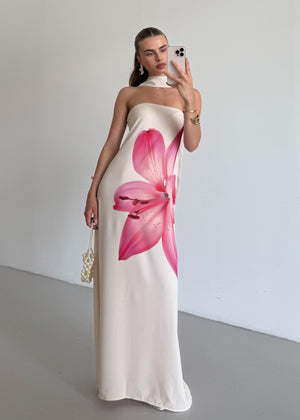 Krem Straplez Çiçek Desenli Uzun Elbise