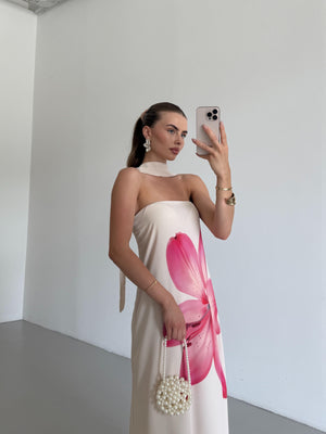 Krem Straplez Çiçek Desenli Uzun Elbise