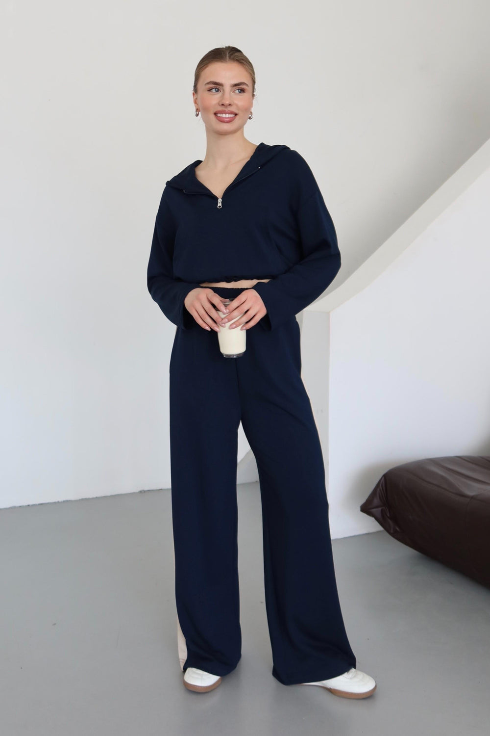 Lacivert Kapüşonlu Garnili Takım