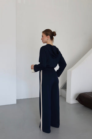 Lacivert Kapüşonlu Garnili Takım