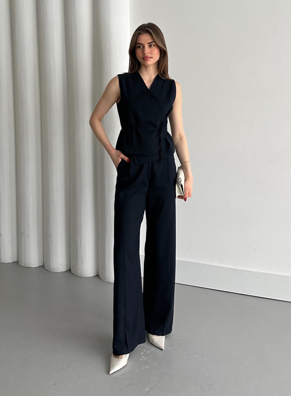 Lacivert Kruvaze Yaka Yelek Pantolon Takım