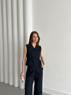 Lacivert Kruvaze Yaka Yelek Pantolon Takım