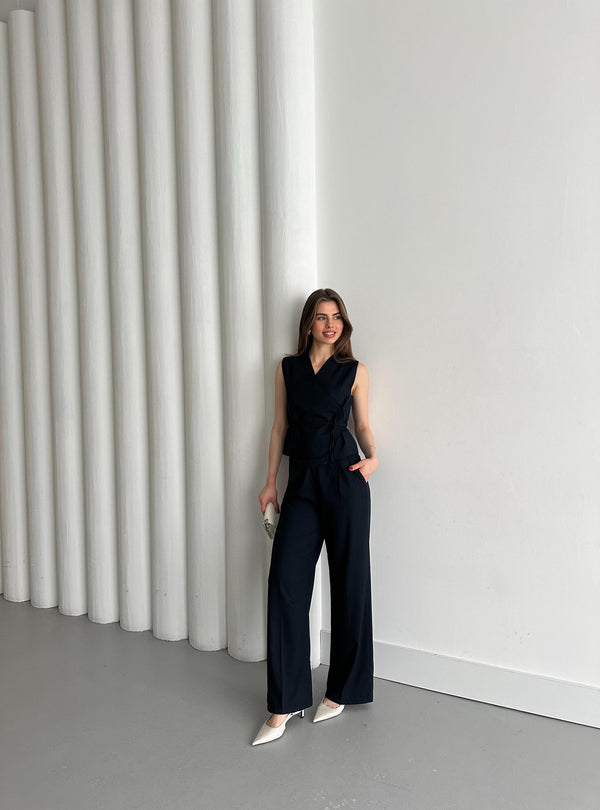 Lacivert Kruvaze Yaka Yelek Pantolon Takım