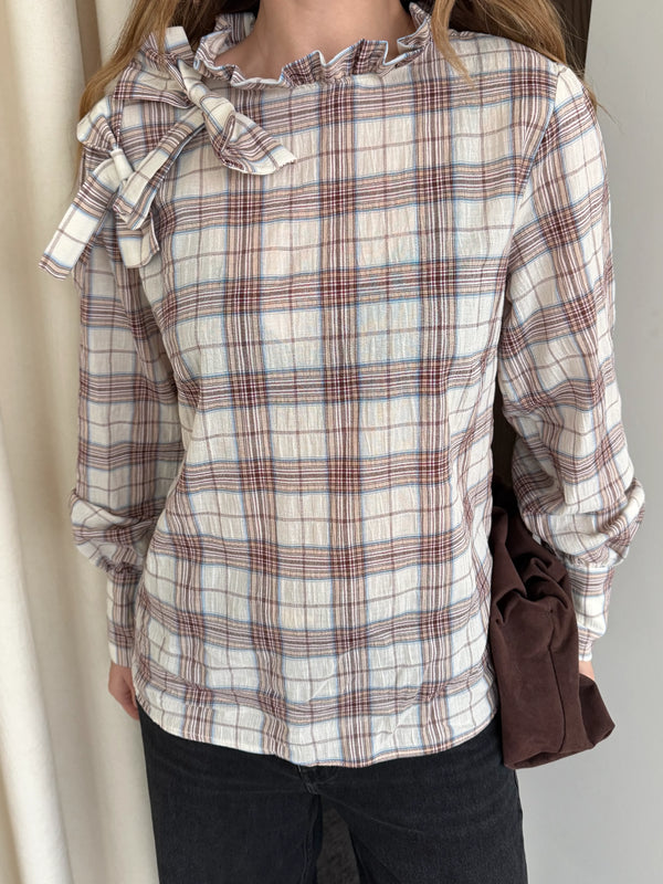 Taş Yakası Fiyonk Detaylı Gömlek - 507