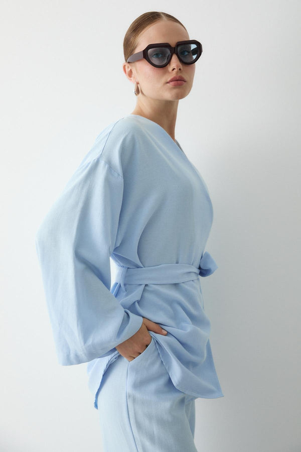 Mavi Pamuklu Düğme Detaylı Kemerli Keten Kimono