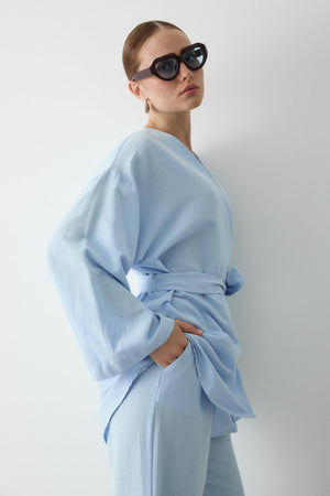 Mavi Pamuklu Düğme Detaylı Kemerli Keten Kimono