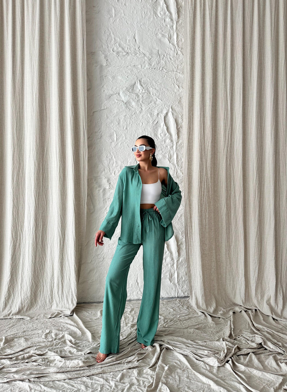 Mint Dokulu Gömlekli Pantolon Takım