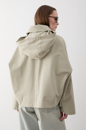 Mint Kapüşonlu Kısa Trençkot - 7003