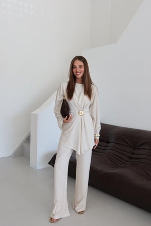 Natural Gold Broşlu Bluz Pantolon Takım