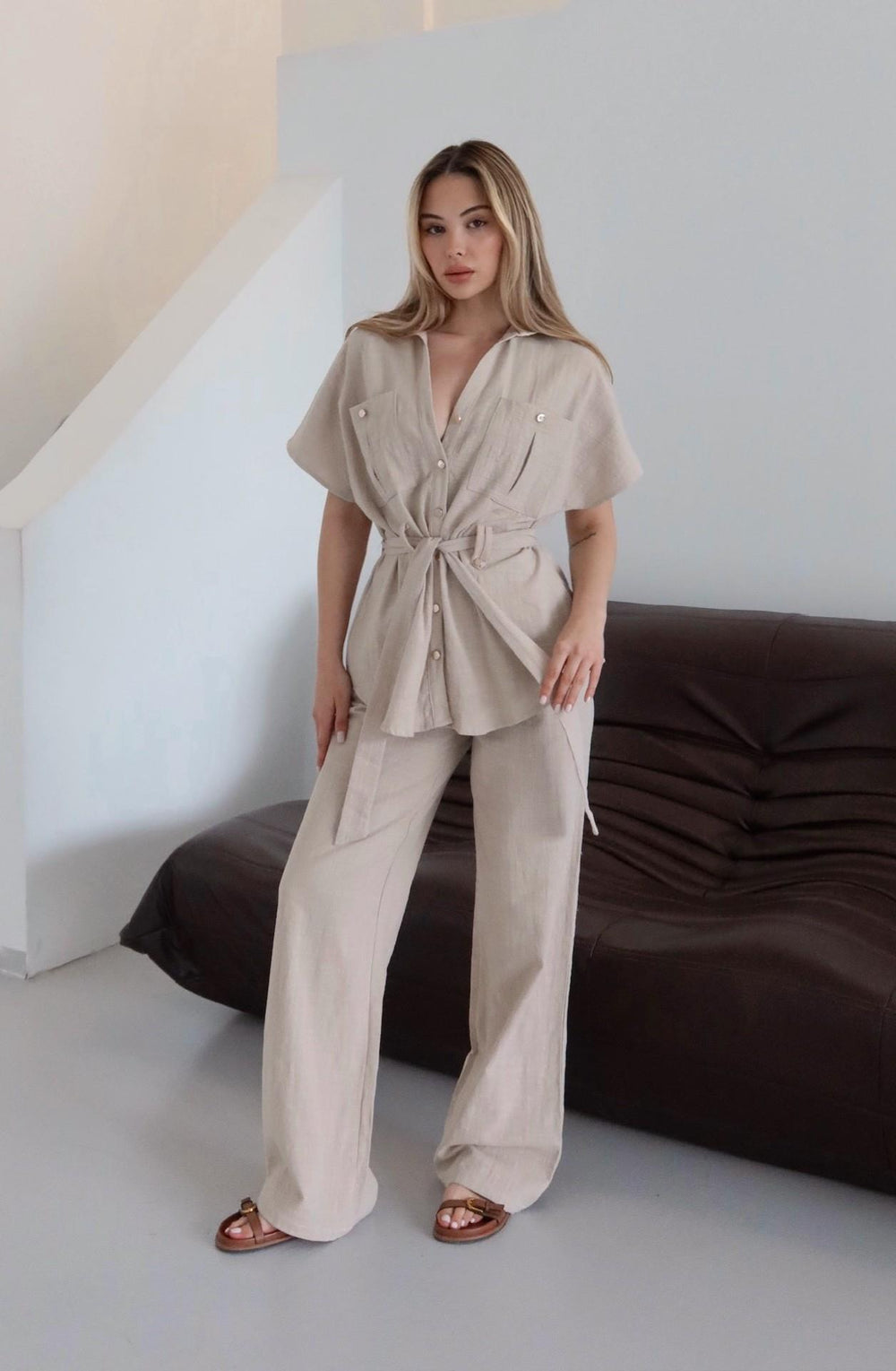 Natural Kuşaklı Düğmeli Gömlek Pantolon Takım