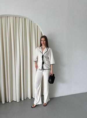 Natural - Siyah Biyeli Bluz Pantolon Takım