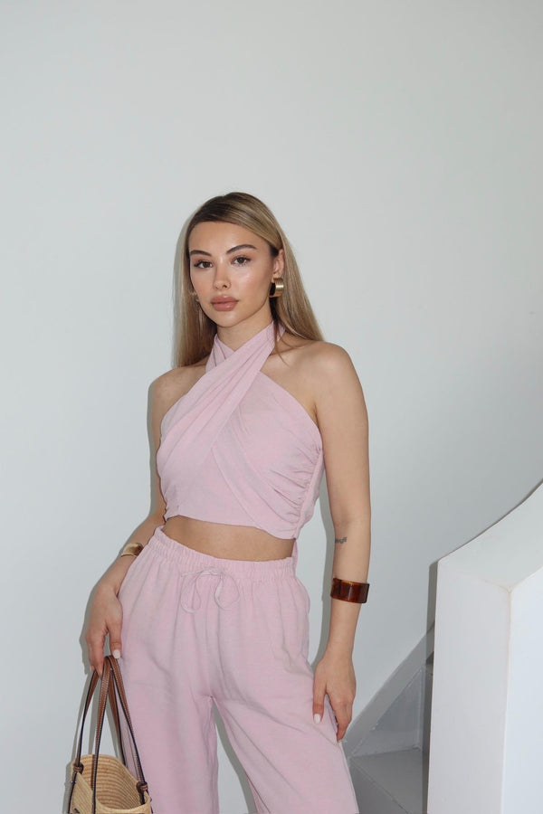 Pembe Boyundan Bağlı Büstiyer Pantolon Takım