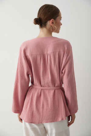 Pembe Çok Düğmeli Kimono