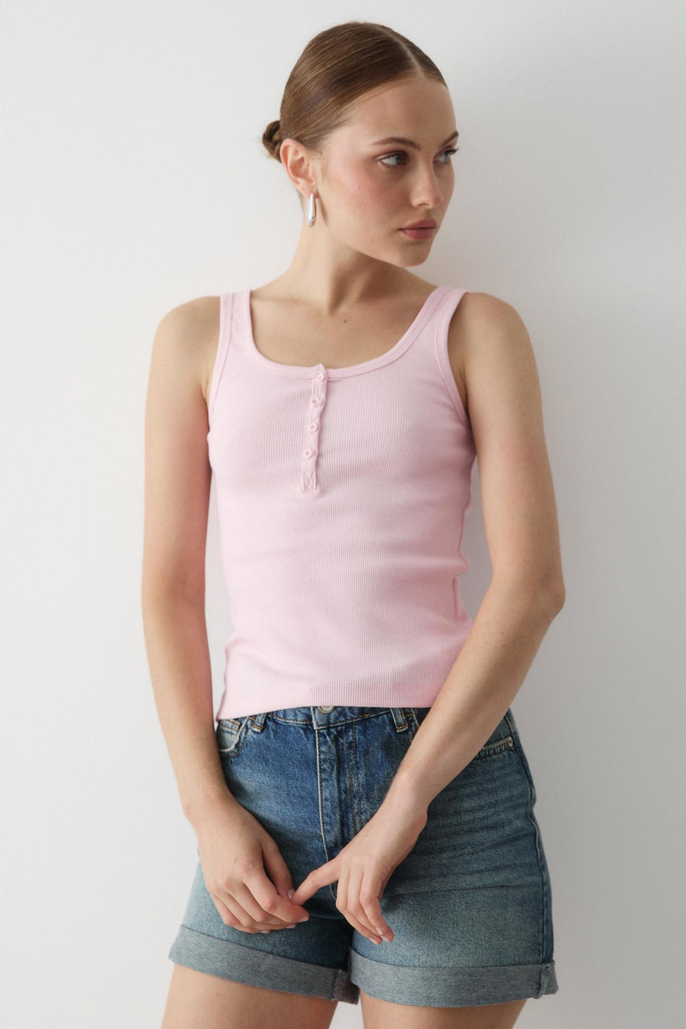 Pembe Önden Düğmeli Atlet