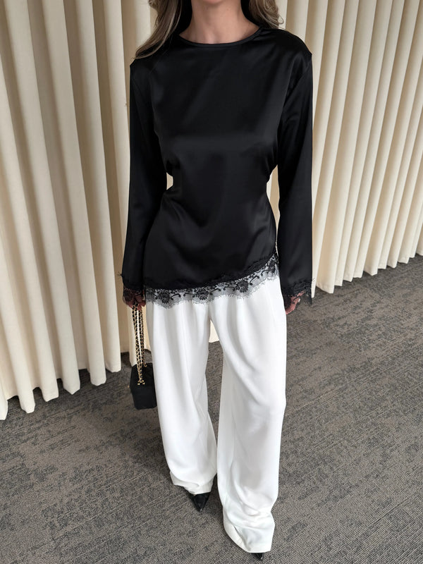 Siyah Saten Asimetrik Dantelli Bluz - 0320