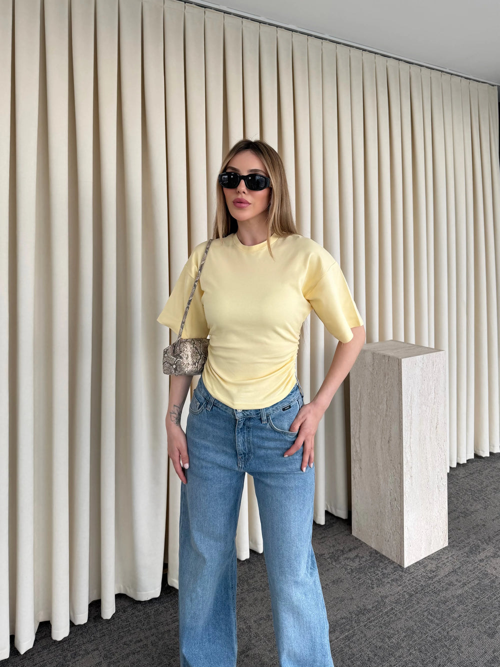 Sarı Yanı Drapeli Body - 261003