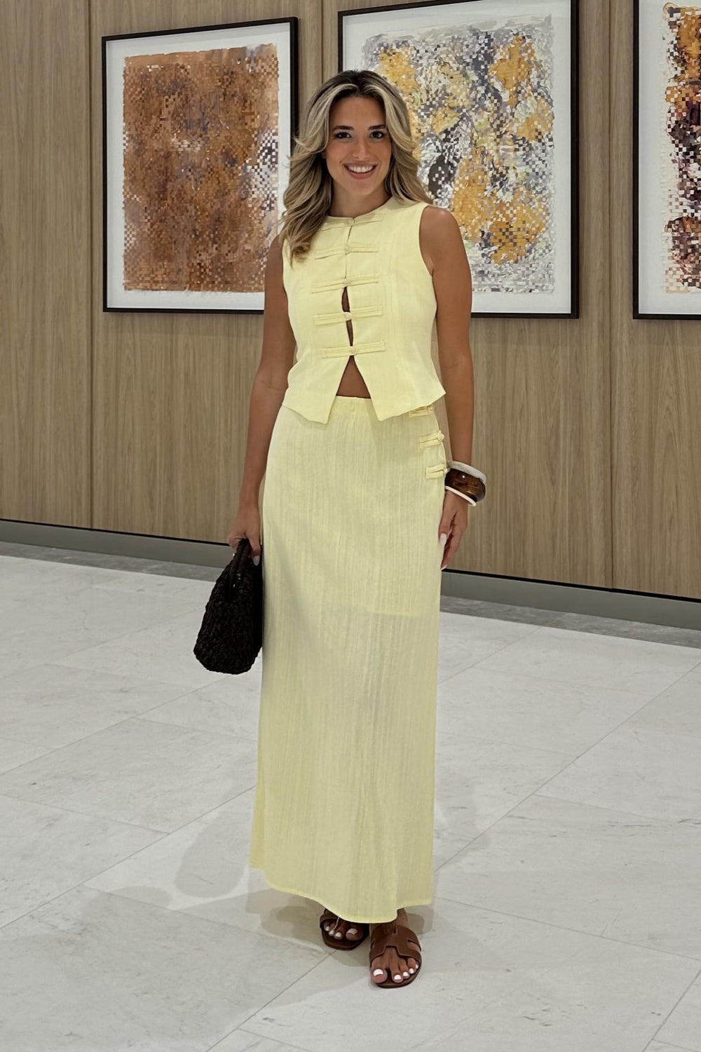 Sarı Brit Detaylı Yelek Etek Takım