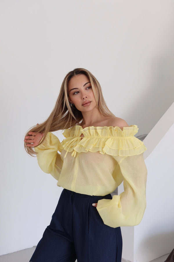 Sarı Fırfırlı Tasarım Bluz