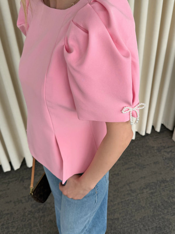 Pembe Kolu İnci Fiyonk Detaylı Bluz - 5001