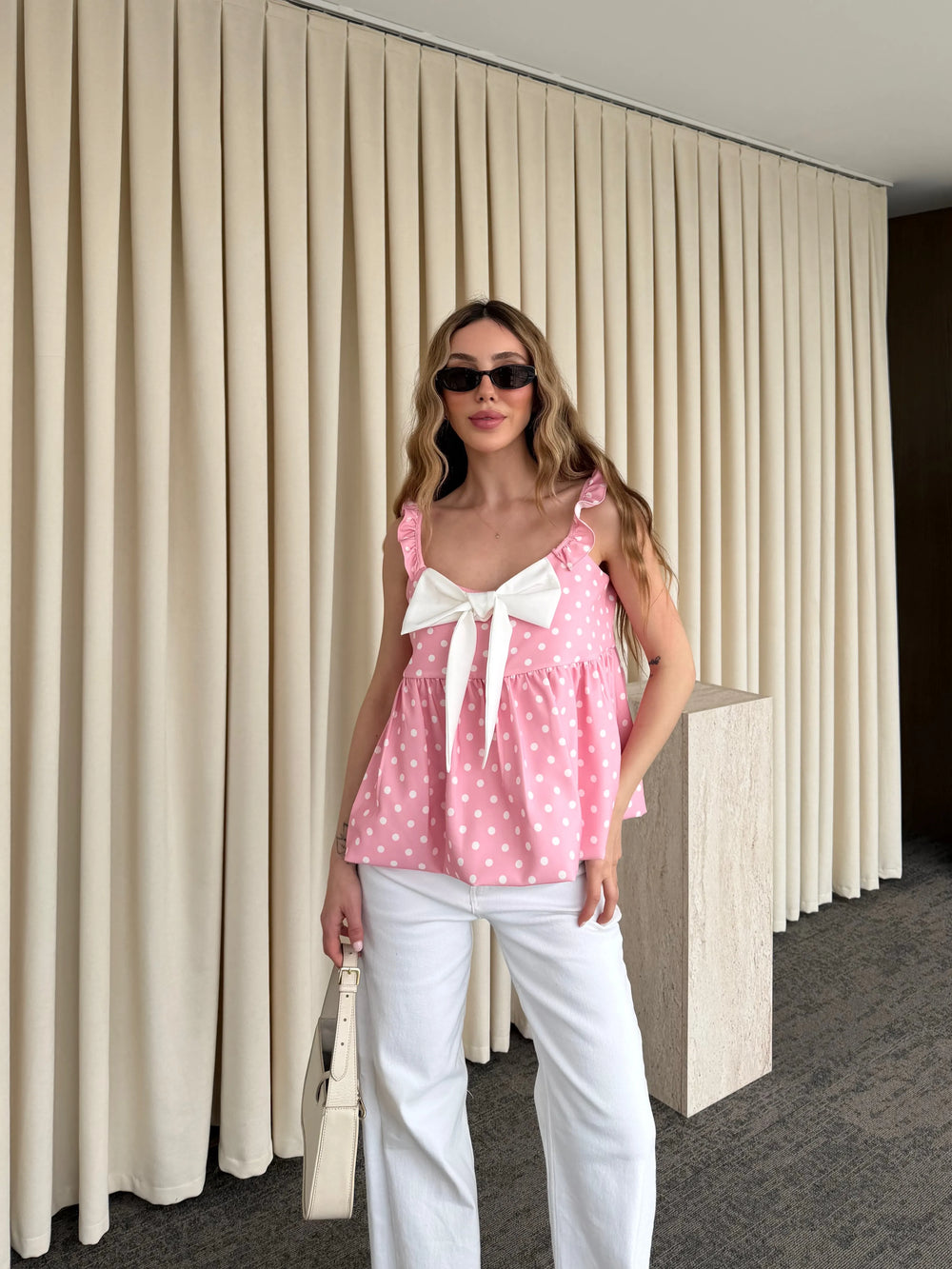 Pembe Önü Fiyonklu Puantiyeli Bluz - 8435