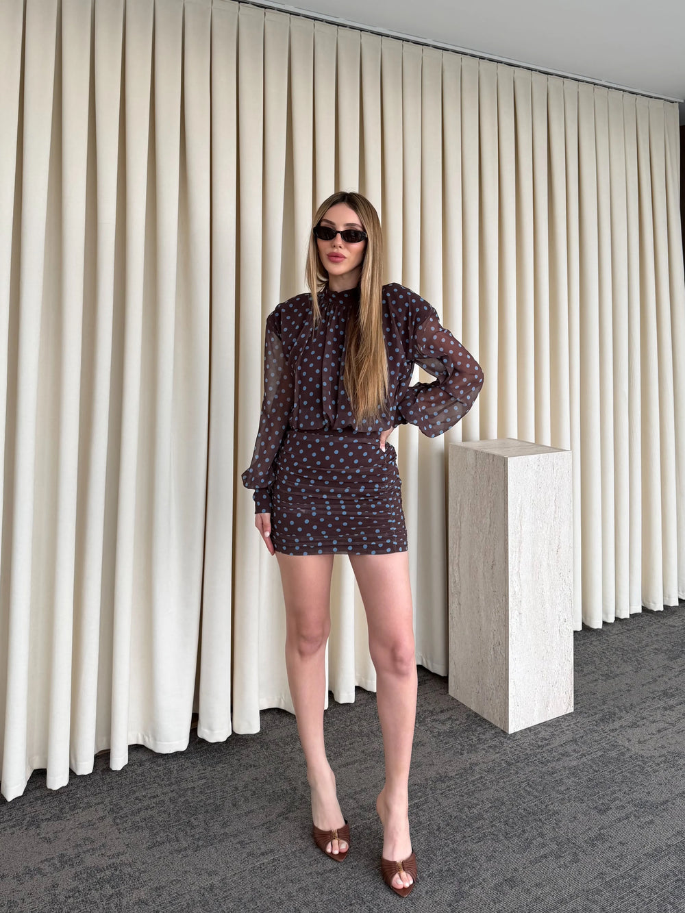 Kahverengi Puantiyeli Mini Elbise - 6261