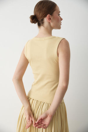 Sarı V Yaka Fitilli Bluz