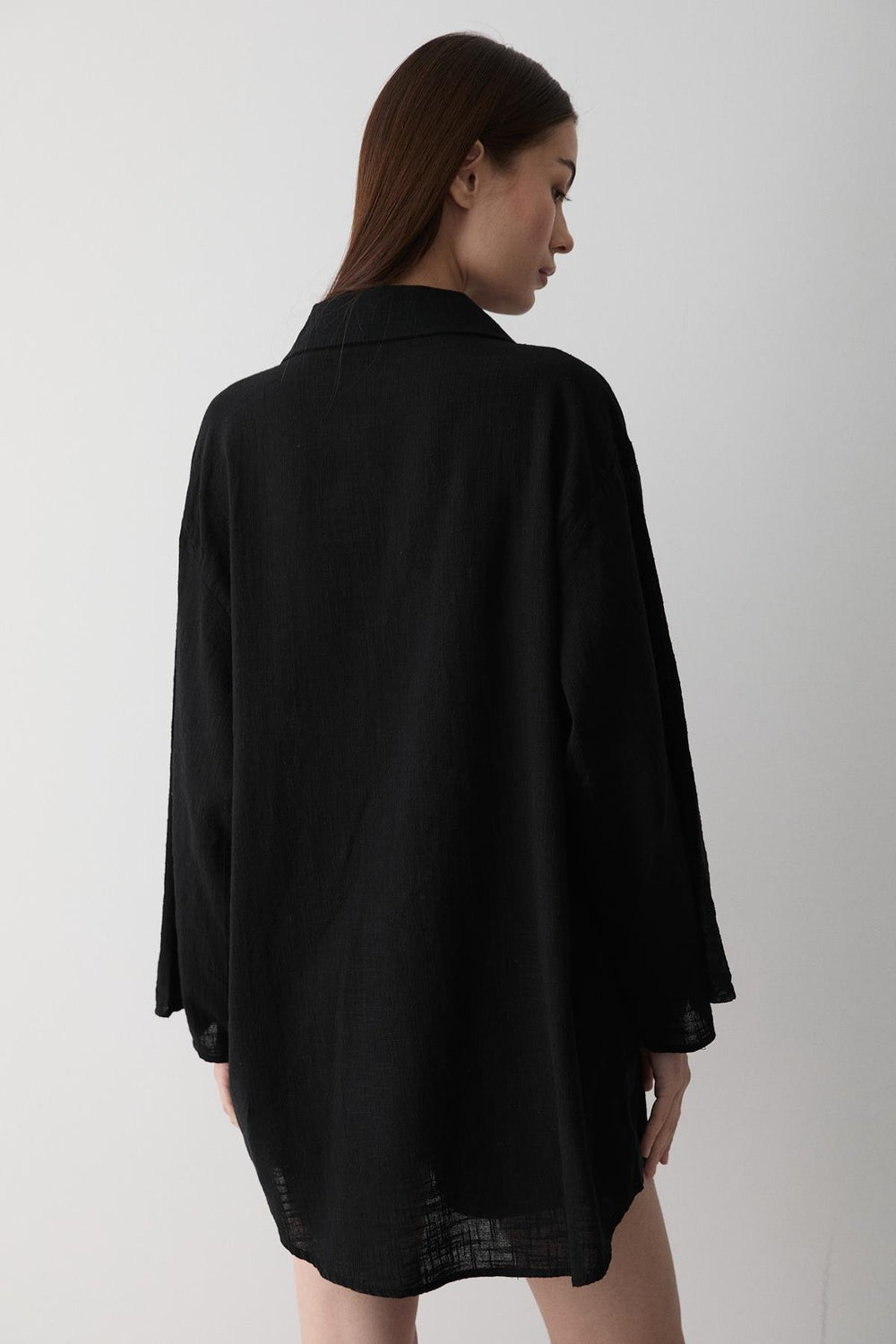Siyah %100 Pamuk Keten Bağcık Detaylı Kimono Bluz
