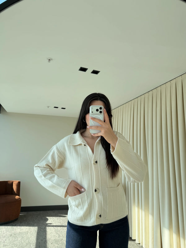 Ekru Büyük Cepli Hırka - 9011