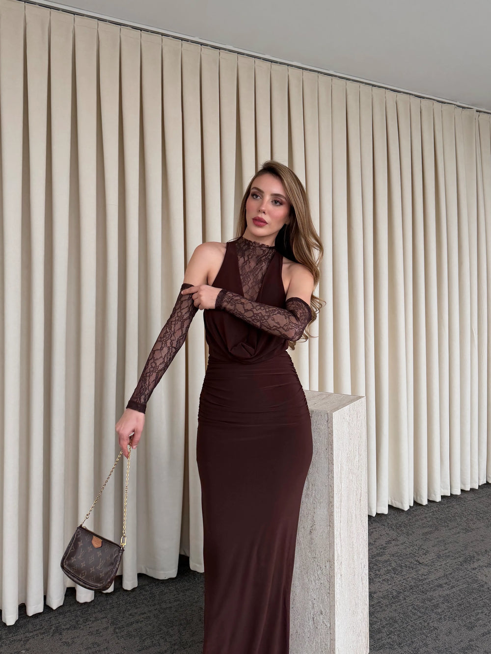 Kahverengi Degaje Yaka Dantel Eldivenli Elbise - 20117