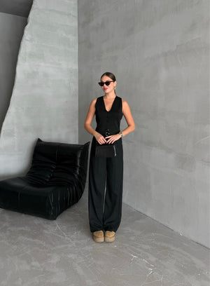 Siyah Elenor Çıtçıt Düğmeli Triko Yelek