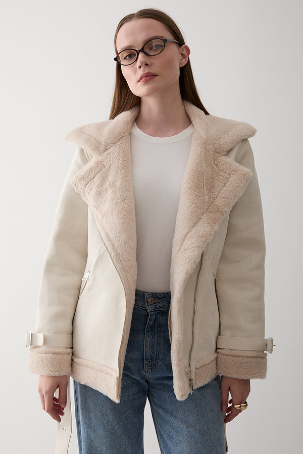 Ekru İçi Kürklü Mont