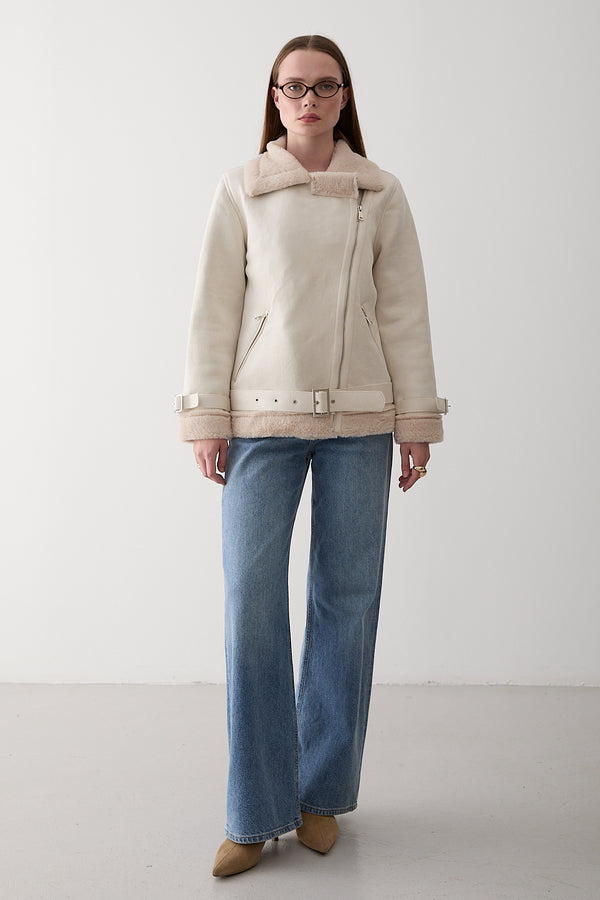 Ekru İçi Kürklü Mont