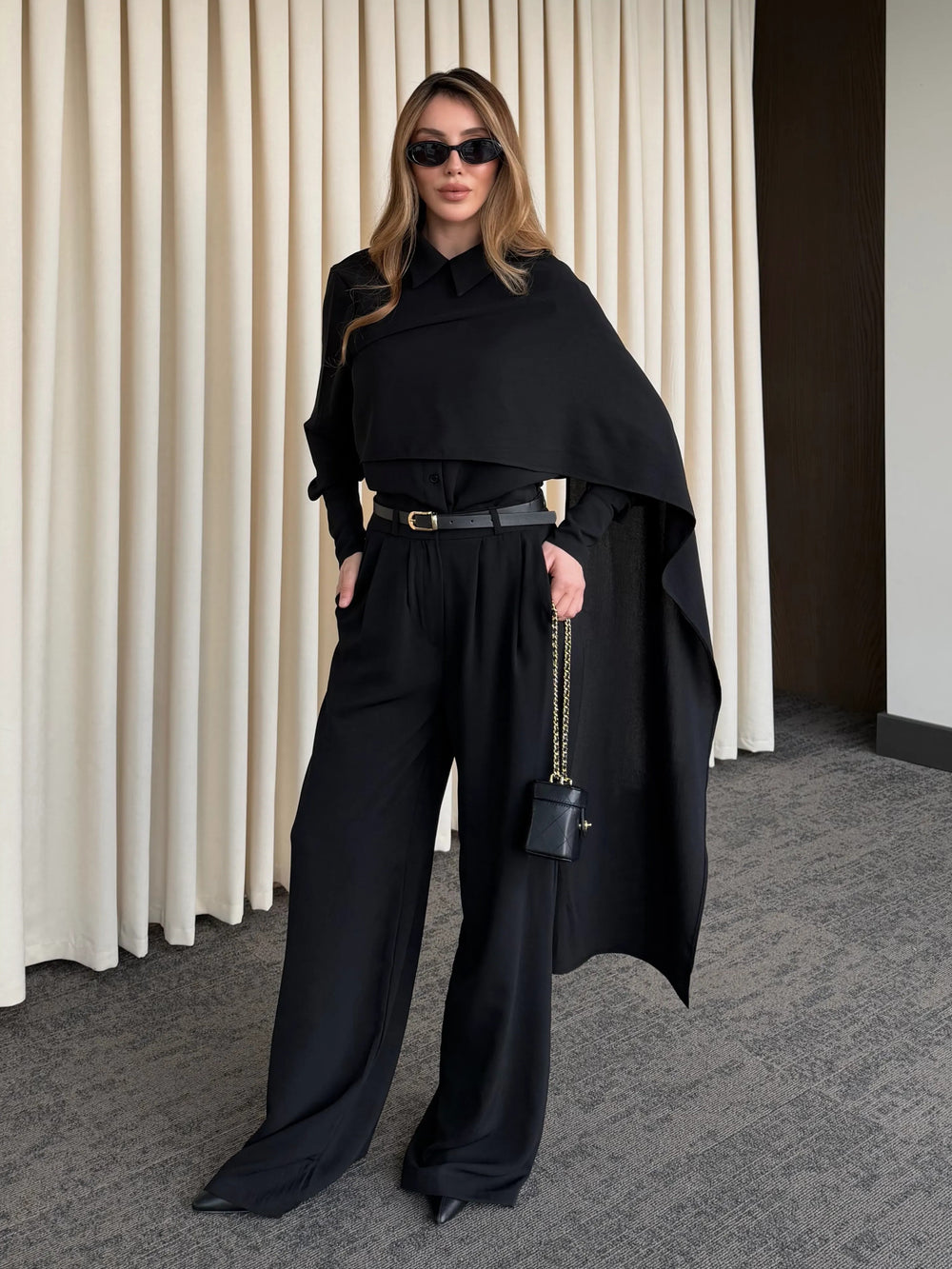 Siyah Kemerli Şal Yaka Gömlek Pantolon Takım - 8004