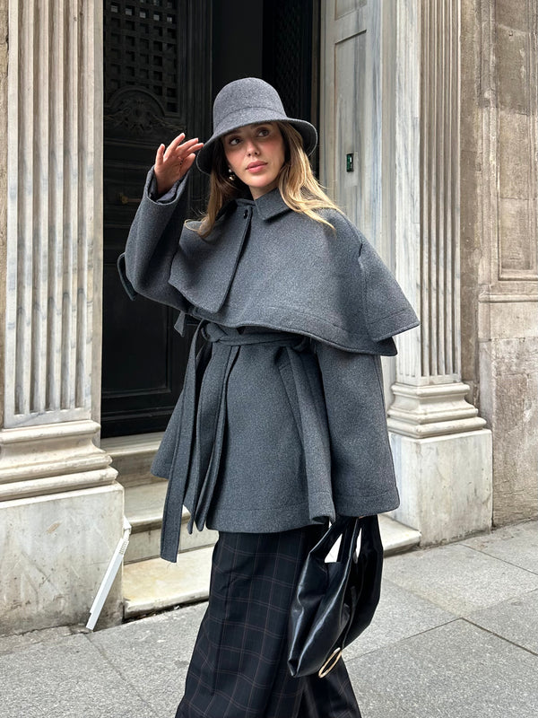 Antrasit Livia Pelerin Detaylı Kaşe Kaban