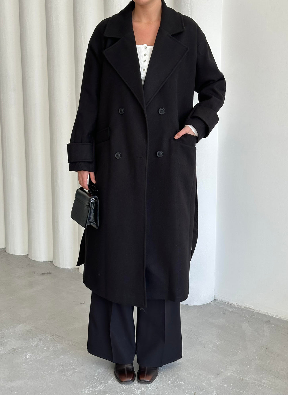 Siyah New Tokyo Uzun Kaşe Kaban