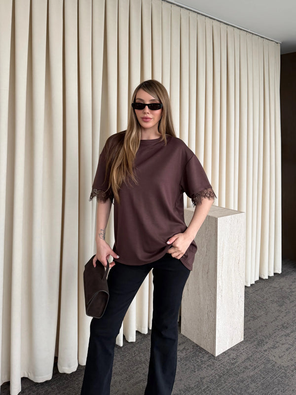 Kahverengi Sırt Dantel Detaylı Tshirt - 1073