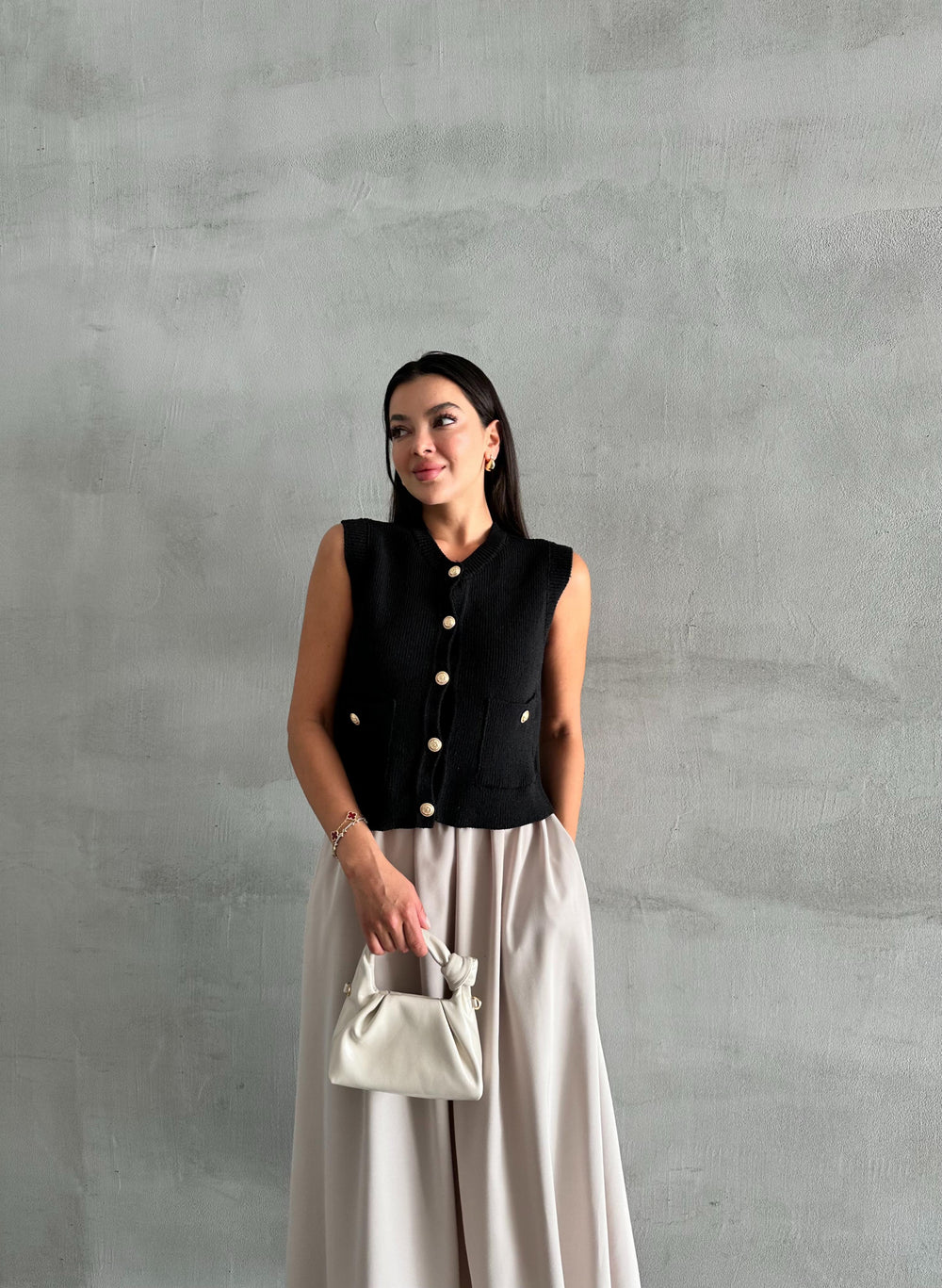 Siyah Sophia Cepli Düğmeli Triko Süveter