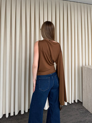 Kahverengi Tek Kol Detaylı Bluz - 103307