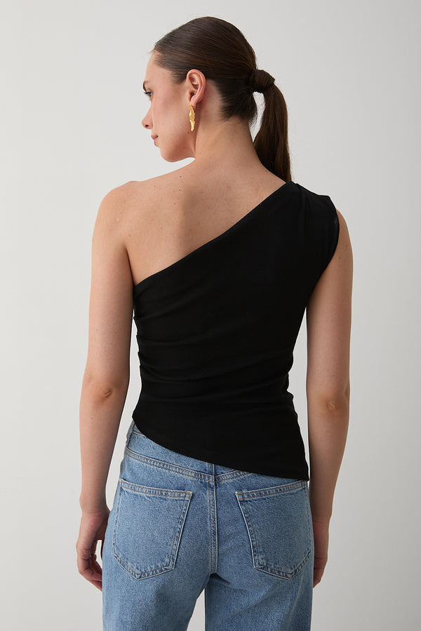 Siyah Tek Omzu Açık Asimetrik Bluz - 251006